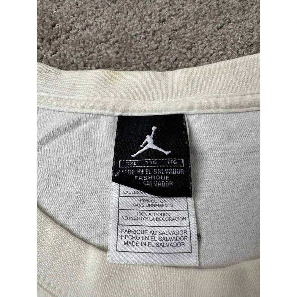 Vintage Mens T-shirt 2000s Air Jordan 23‎ Graphic White Jumpman Tee, Size XXL